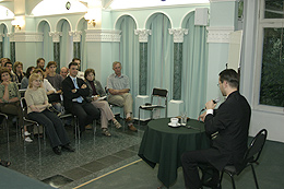 Встреча с имамом-хатыбом Шамилем Аляутдиновым в Культурном Центре Новый Акрополь