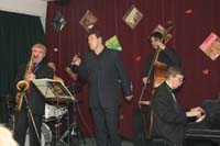 . .    " "     (Jazz   mainstream)   CONCORD JAZZ BAND       ,   , -         .