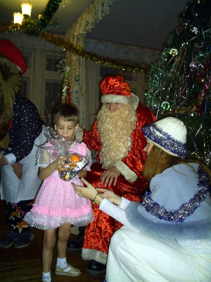 Новогодний праздник в детском доме номер 3 Екатеринбурга