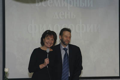 Елена Сикирич и Андрей Грошев на открытии VI ежегодного фестиваля «Человек без границ»