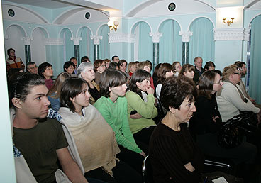 Киноклуб «Полк, смирно!»