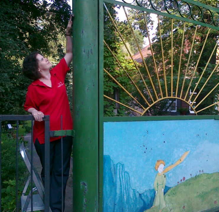 Тверь. Реставрация ворот в Ботаническом саду