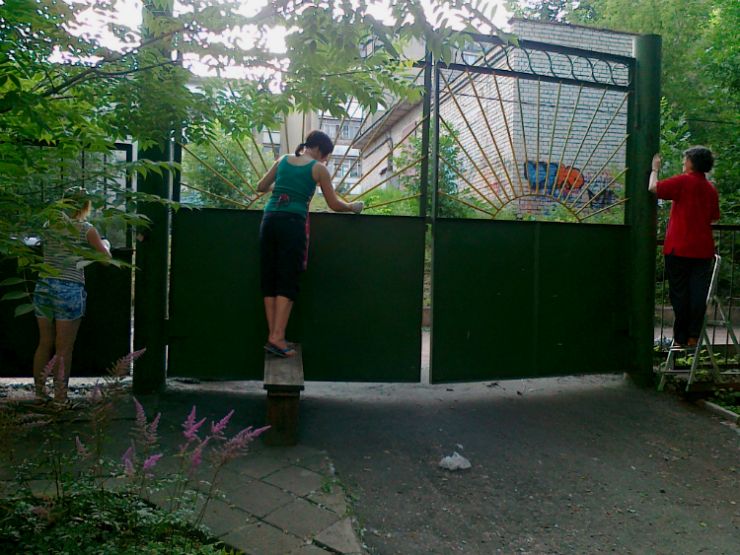 Тверь. Реставрация ворот в Ботаническом саду