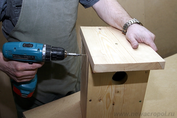 Инструкция в картинках: Как сделать скворечник для птиц своими руками Инструкция в картинках: Как сделать скворечник для птиц своими руками